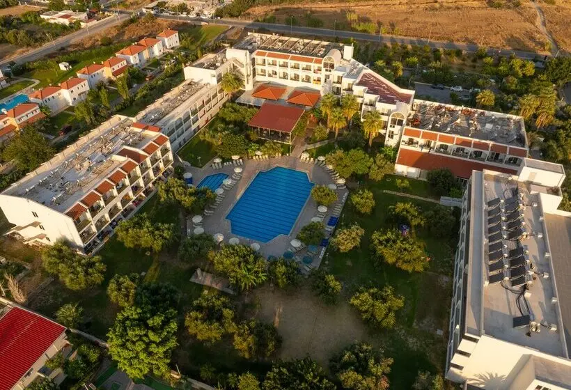 Hotelli Marianna Palace