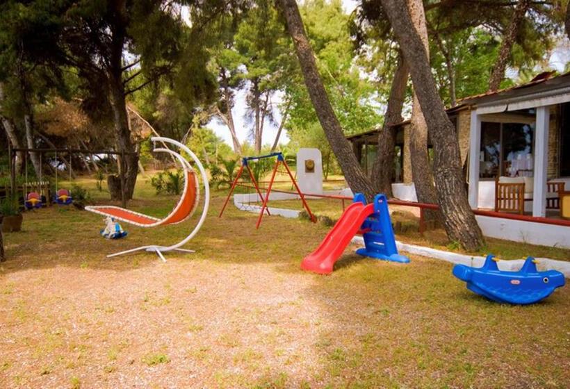 בית מלון כפרי Porfi Beach