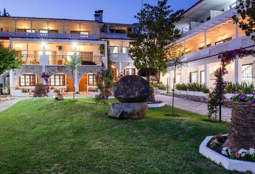 בית מלון כפרי Porfi Beach