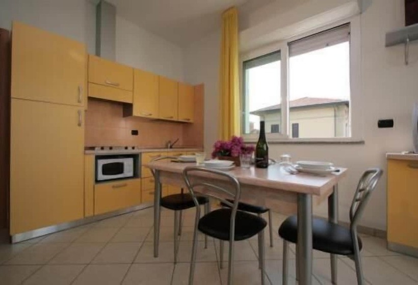 Отель Residence Beach Paradise