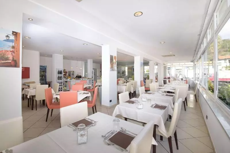 Ristorante La Marina Mhotelsgroup