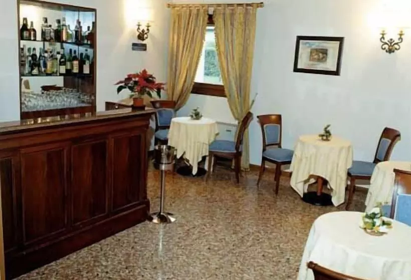 Отель Villa Altura