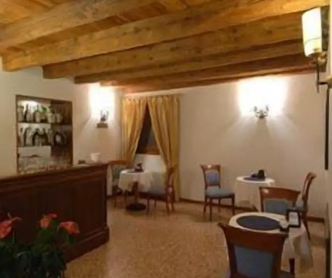 Отель Villa Altura