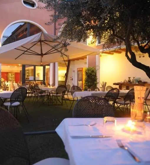 Отель Villa Altura