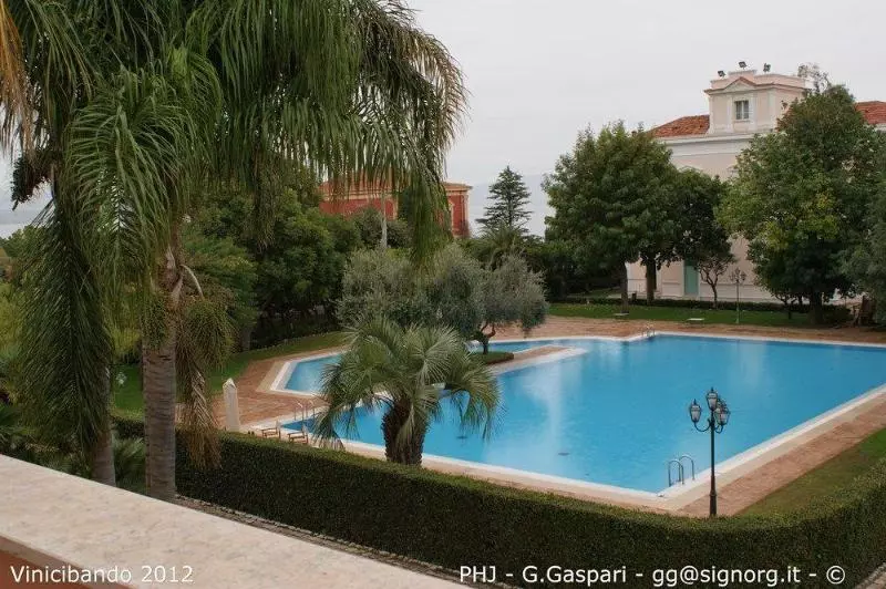 בית מלון כפרי Villa Irlanda Grand