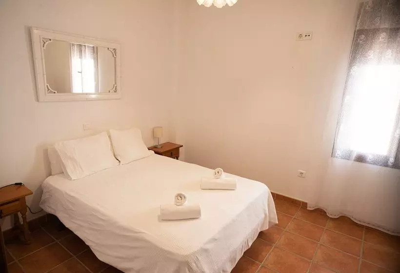 Casa Con Patio Andaluz En Ronda  Centro