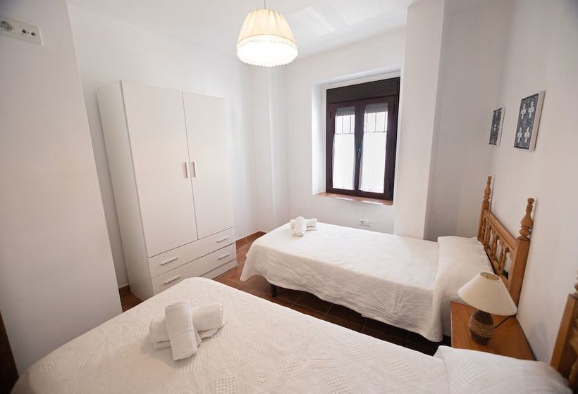 Casa Con Patio Andaluz En Ronda  Centro