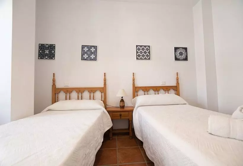 Casa Con Patio Andaluz En Ronda  Centro