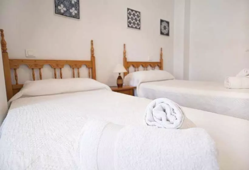 Casa Con Patio Andaluz En Ronda  Centro