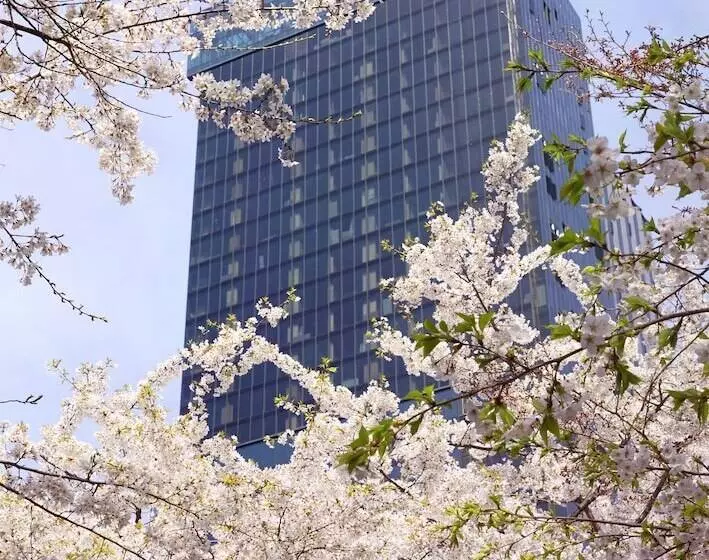 Sofitel Ambassador Seoul Hotel & Serviced Residences