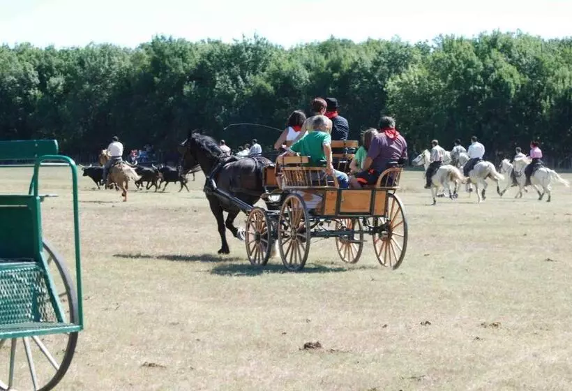Aamiaismajoitus (B&B) La Nanou Che