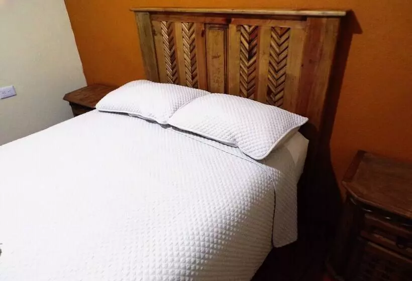 簡易ホテル Posada Inkali Xilitla