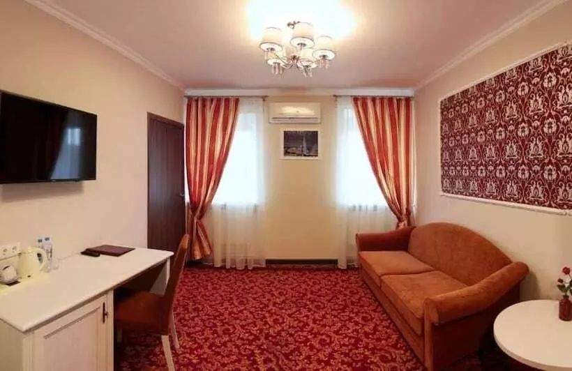 هتل Center