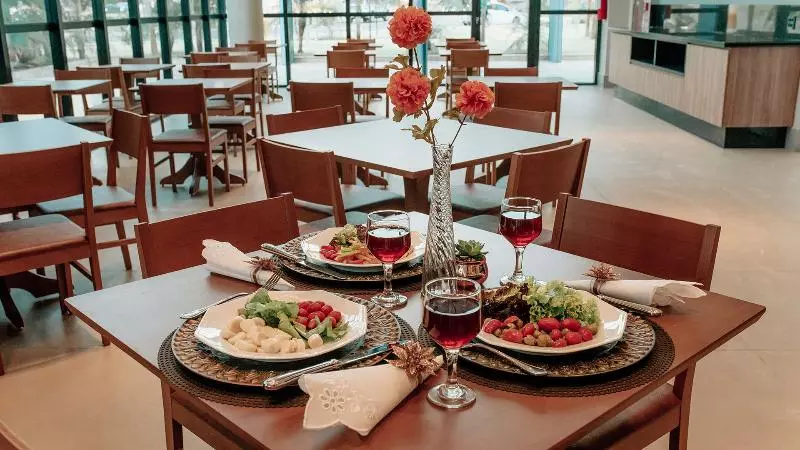 ホテル Hplus Premium Palmas