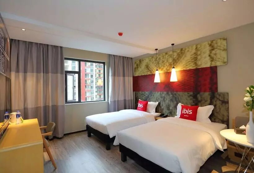 Hotelli Ibis Kangding