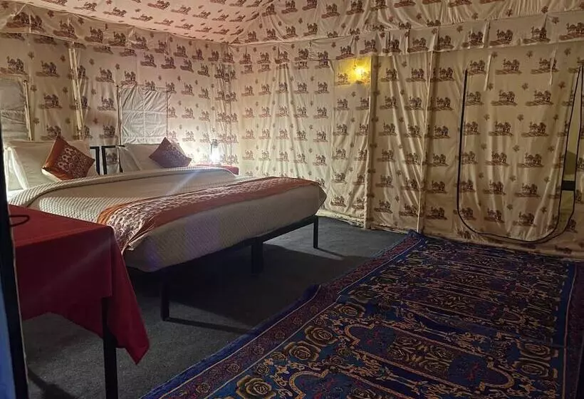 ホテル Seven Palms Luxury Camp