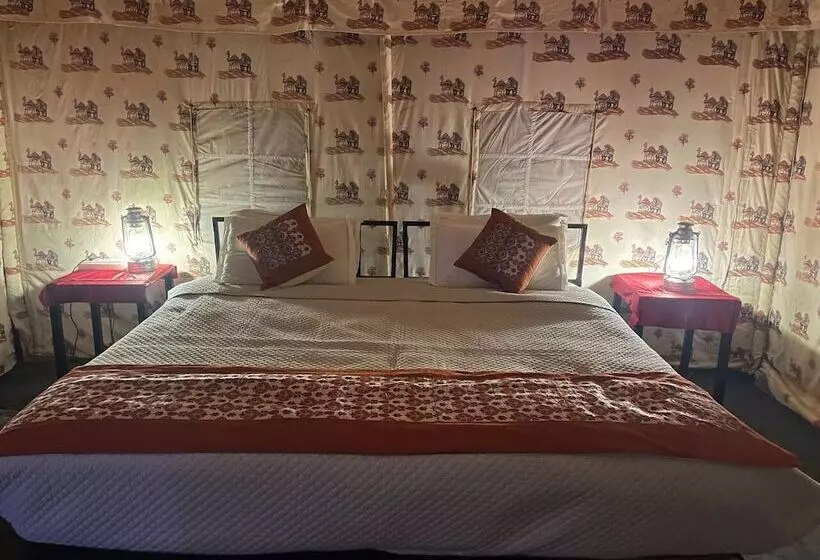 ホテル Seven Palms Luxury Camp