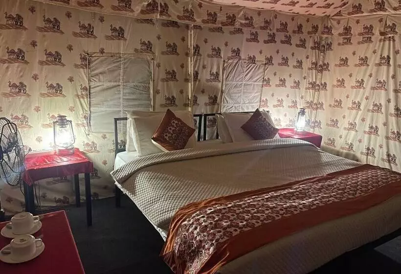 ホテル Seven Palms Luxury Camp