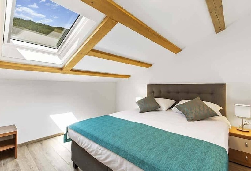 پانسیون Pansion Villa Betina