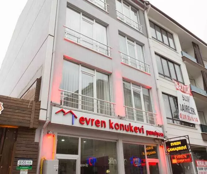 هتل Evren Konukevi