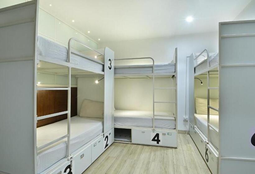 בית מלון כפרי Hari Piorko Grand   New Delhi Railway Station