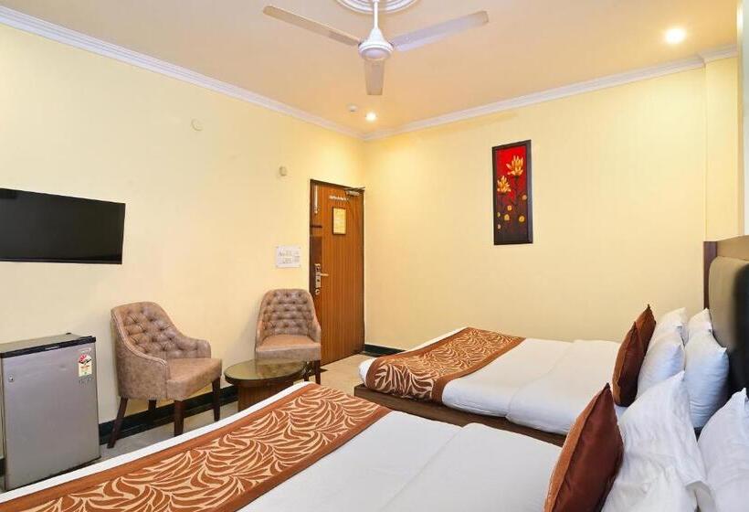 בית מלון כפרי Hari Piorko Grand   New Delhi Railway Station