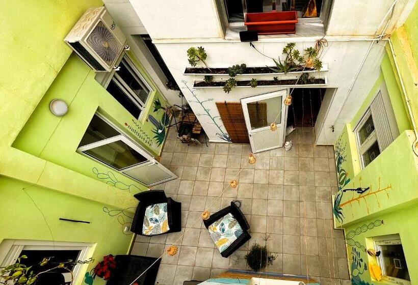 پانسیون La Pita Beach House