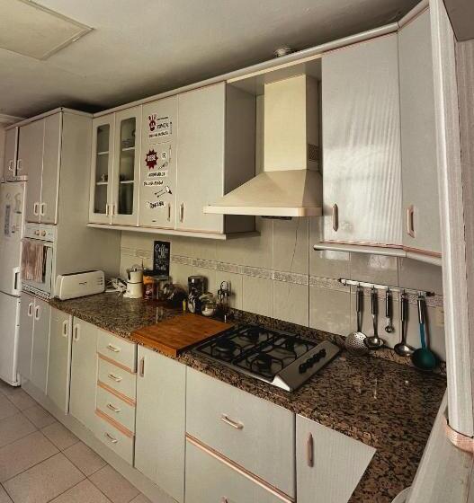 پانسیون La Pita Beach House