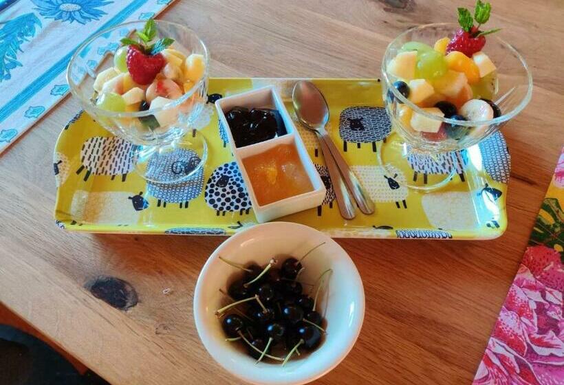 住宿加早餐  Silverstripe