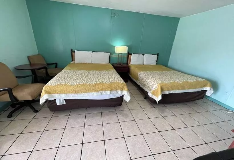 Hotelli Lamplighter Inn