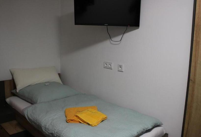 Pension Und Gastehaus Paffrath