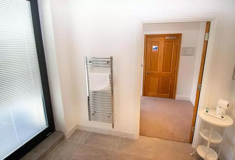 ユースホステル Beachcliff Rooms & Apartments