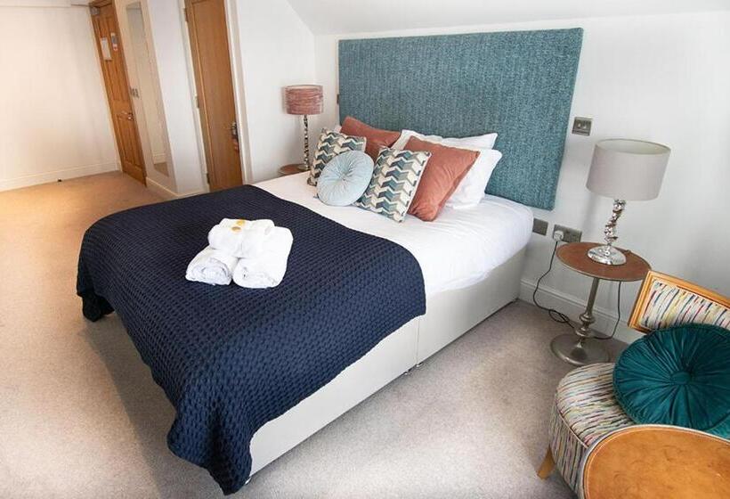 旅馆 Beachcliff Rooms & Apartments