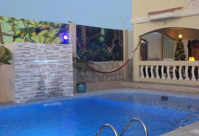 住宿加早餐  Posada Estrella