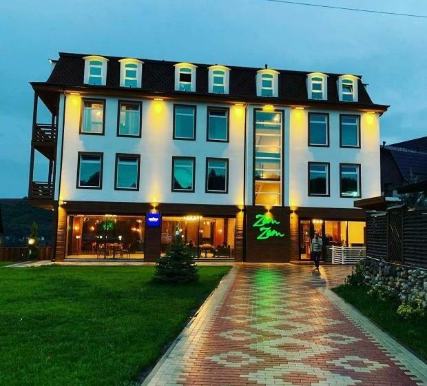 هتل Zamzam Family