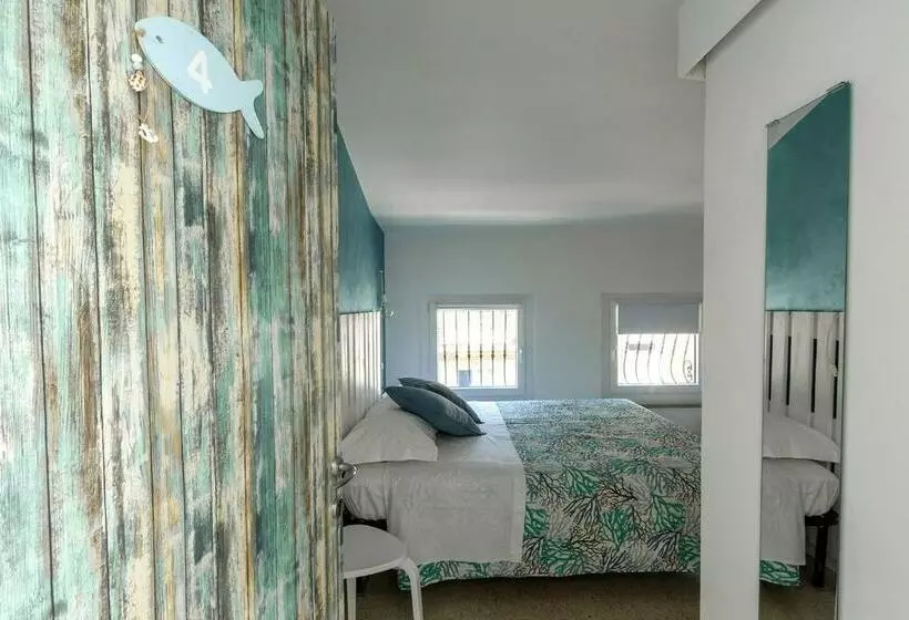 پانسیون Al Borgo Marinaro Guest House