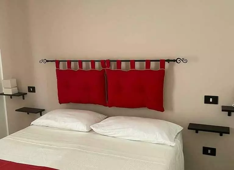 پانسیون Cammarìa Room