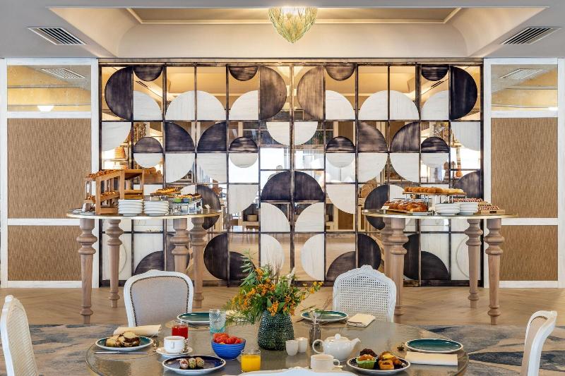 Delta Hotels by Marriott Giardini Naxos