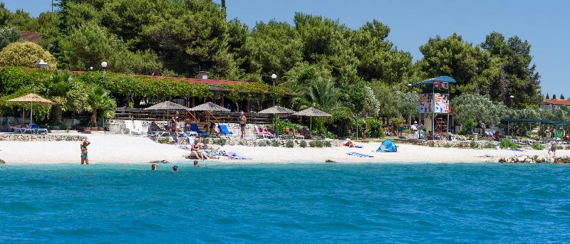 Отель Apartments Medena