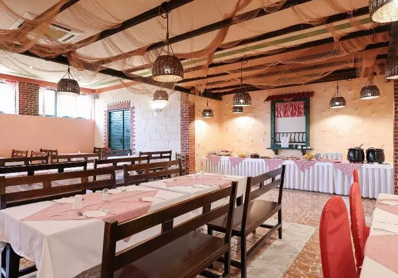 호텔 Apartments Medena