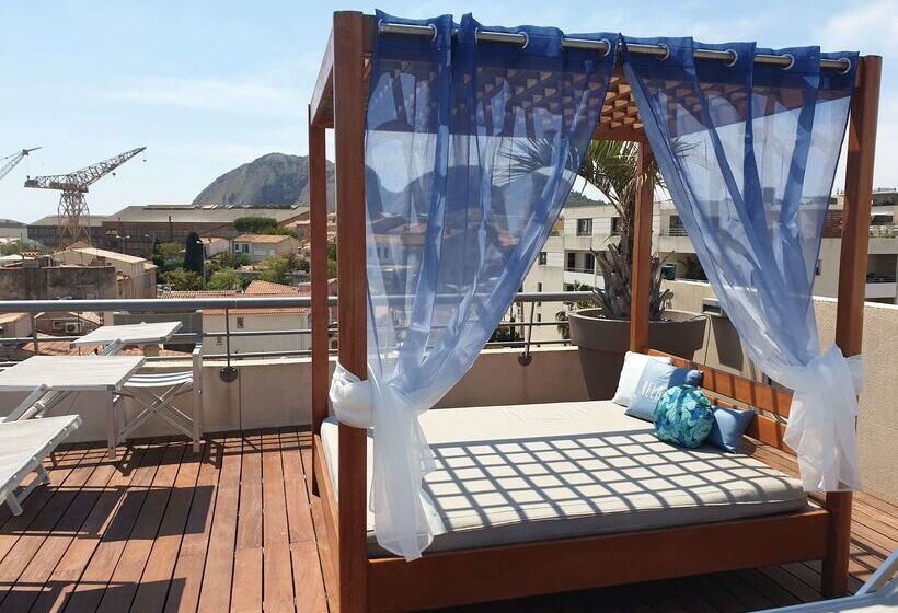 فندق Best Western Premier Hôtel Du Vieux Port