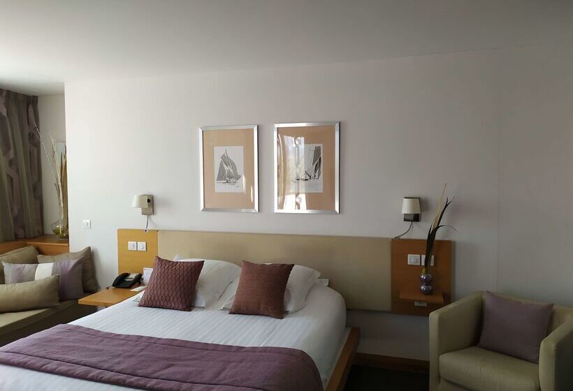 فندق Best Western Premier Hôtel Du Vieux Port