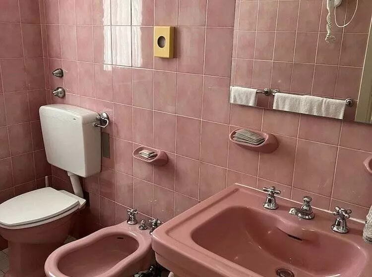 فندق Deanna Golf