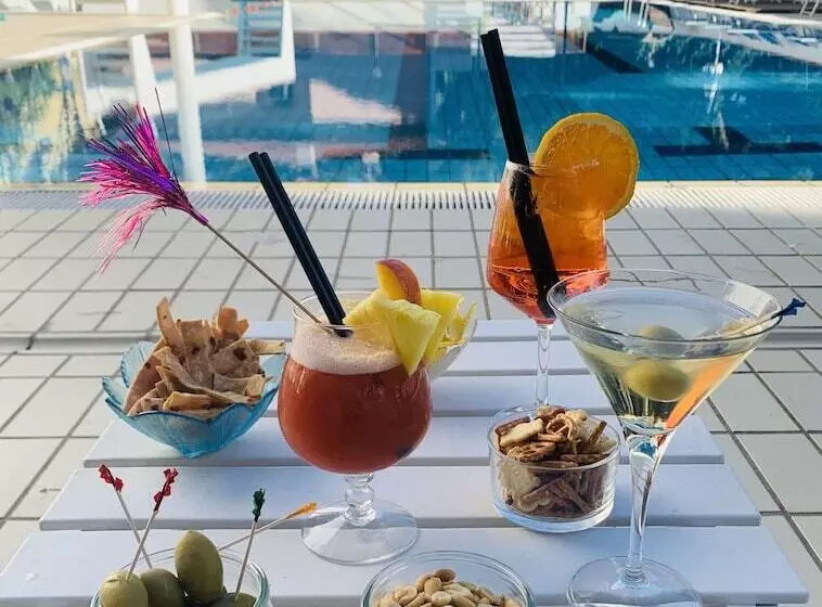 فندق Deanna Golf