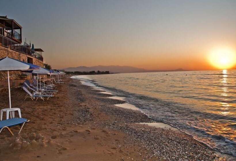 בית מלון כפרי Ekavi