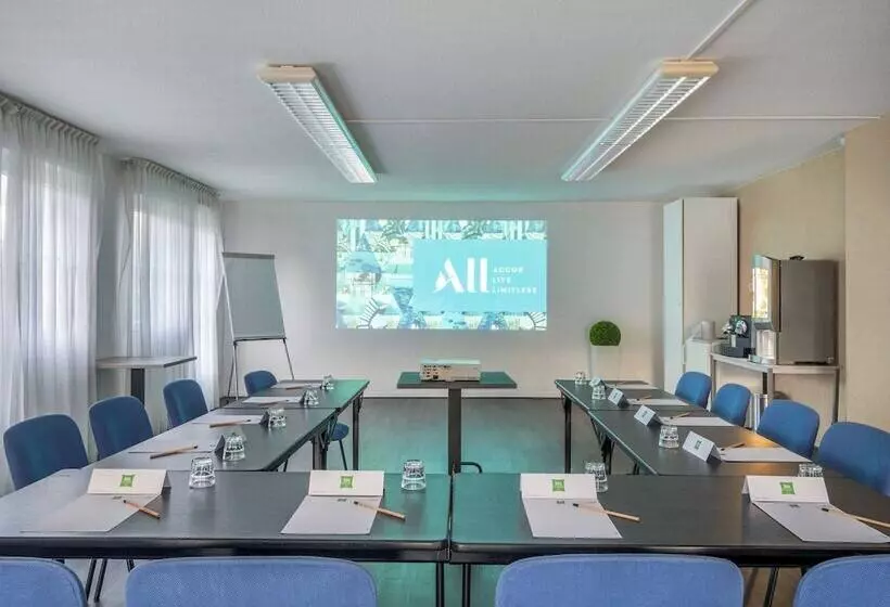 ホテル Ibis Styles Marennes D Oléron