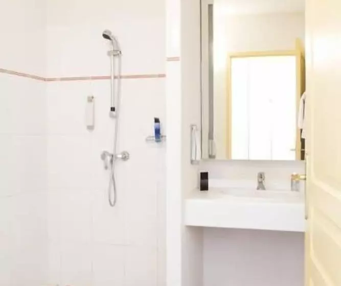 ホテル Ibis Styles Marennes D Oléron