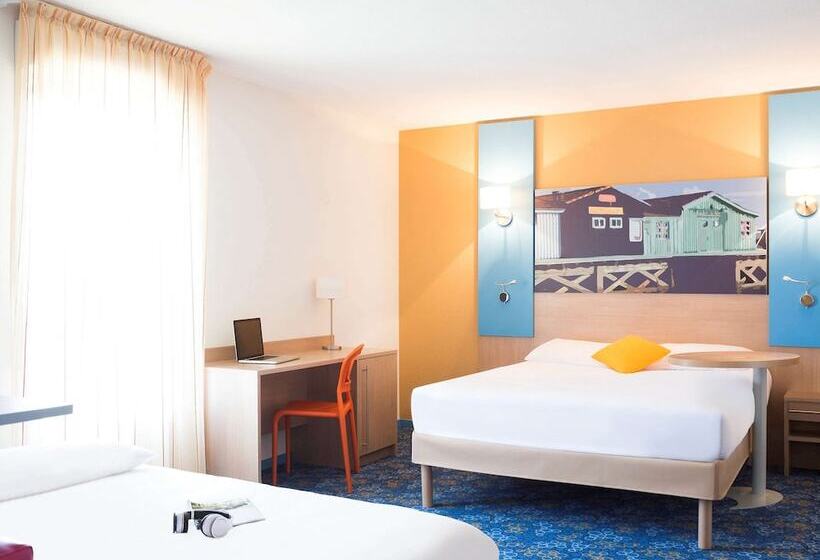 Hotel Ibis Styles Marennes D Oléron