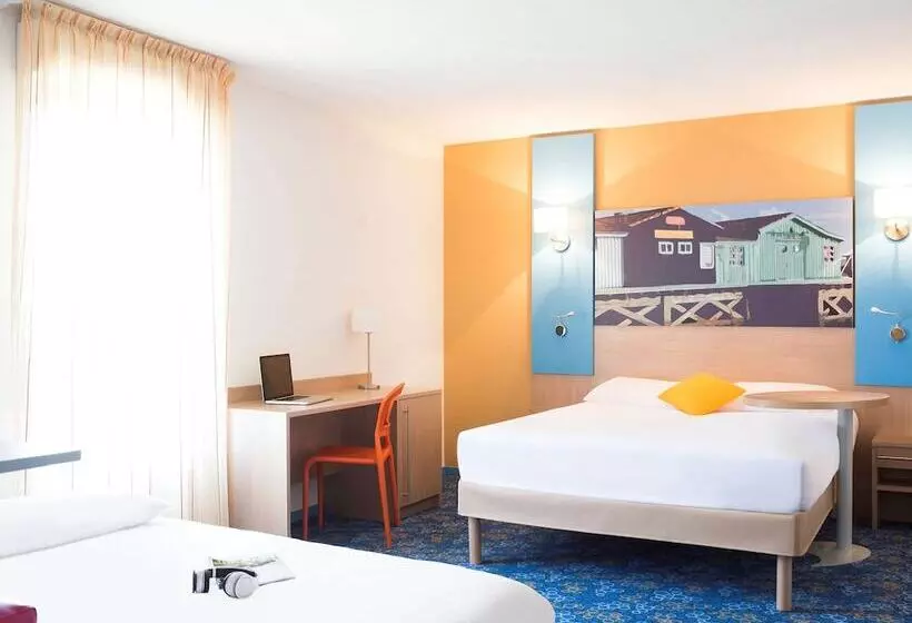 ホテル Ibis Styles Marennes D Oléron