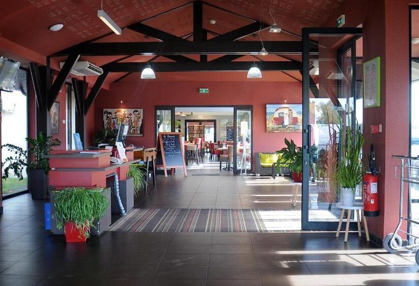 فندق Ibis Styles Segre